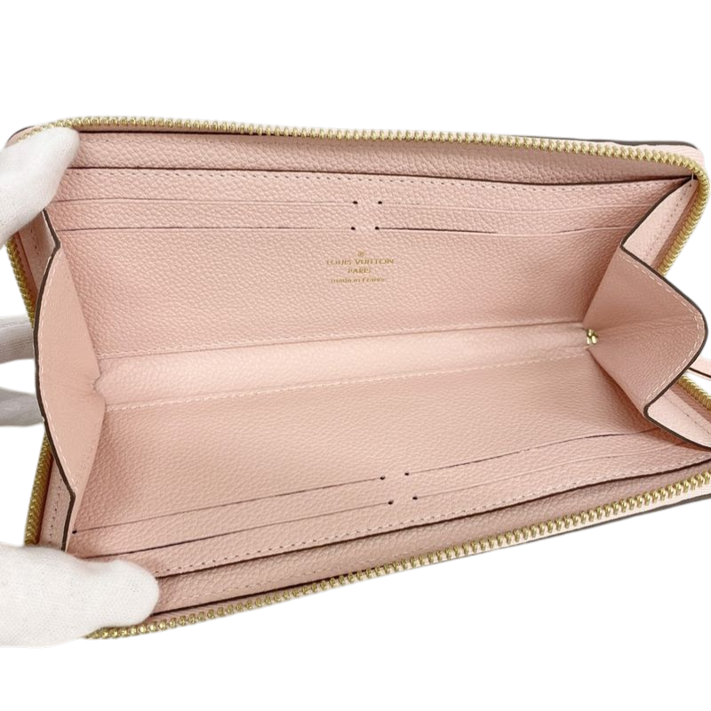 Clémence Wallet